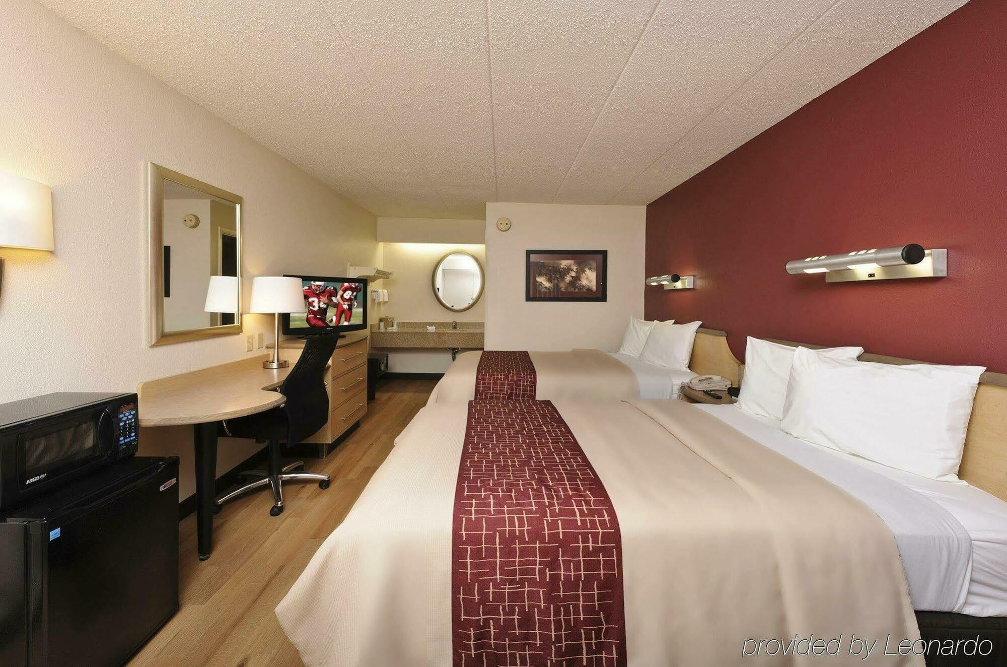 Red Roof Inn Louisville Fair And Expo Exterior foto
